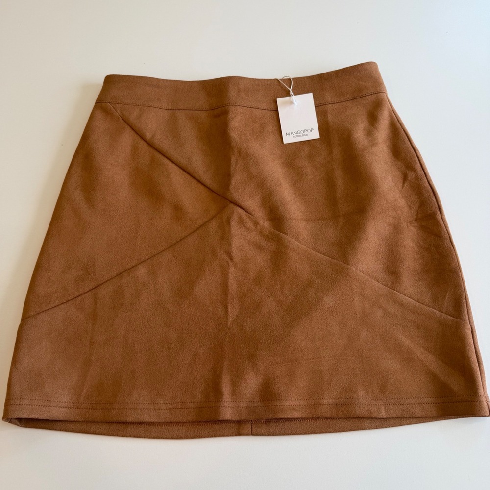 MangoPop Faux Suede Mini Skirt Camel Brown Geometric Seam A-Line Size Medium NWT
